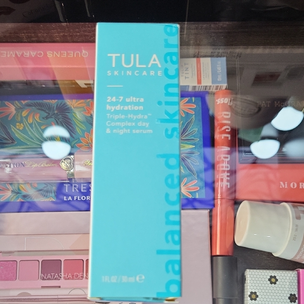 Tula Skincare 24/7 Ultra Hydration Serum in Turquoise